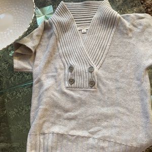 Banana Republic Grey short sleeved sweater